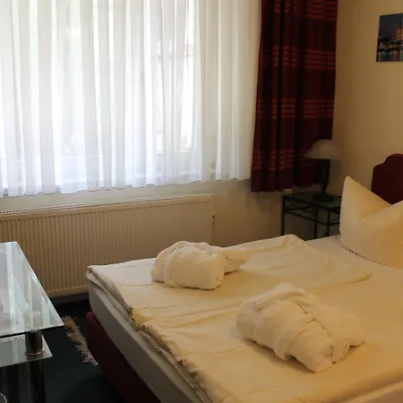 Mueller Hotel 3*