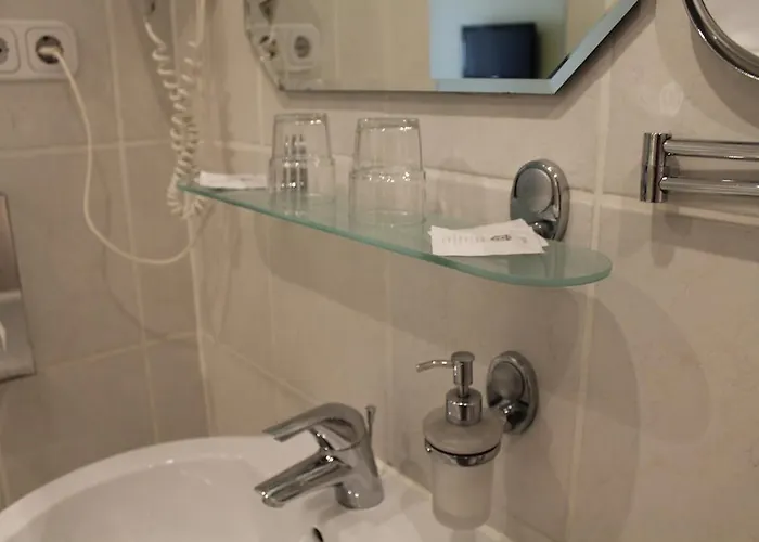 科隆穆勒酒店 酒店