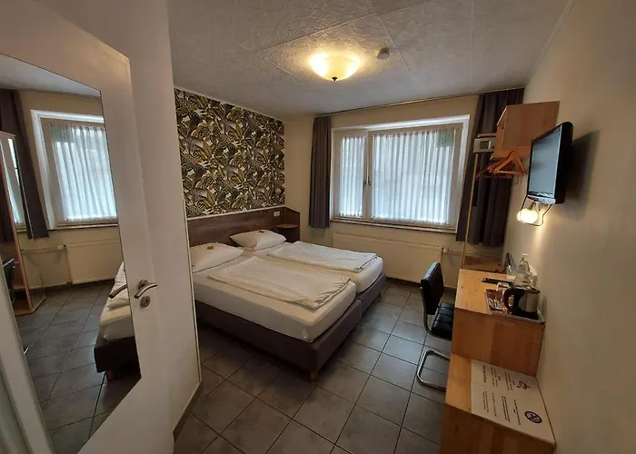 Mueller Hotel 3*