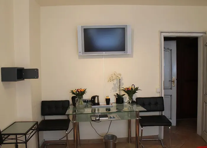 Mueller Hotel Cologne